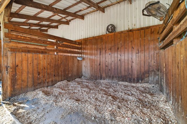 2667 Roland Road, Whitesboro, TX 76273