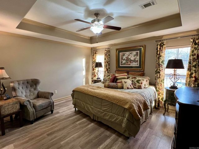 6 Brentwood Drive, Vilonia, AR 72173