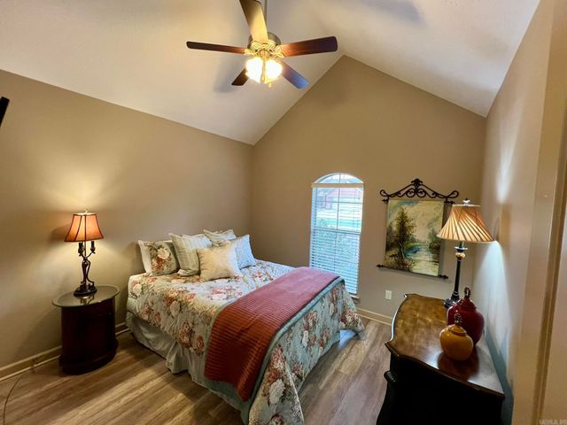 6 Brentwood Drive, Vilonia, AR 72173