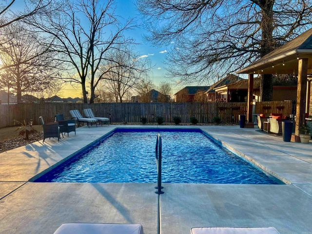 6 Brentwood Drive, Vilonia, AR 72173