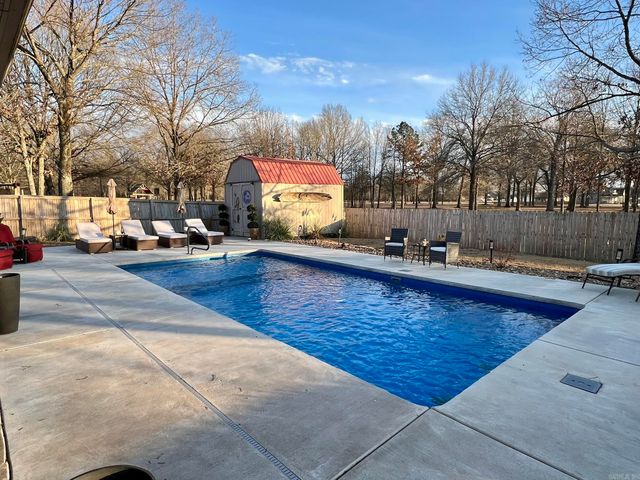 6 Brentwood Drive, Vilonia, AR 72173