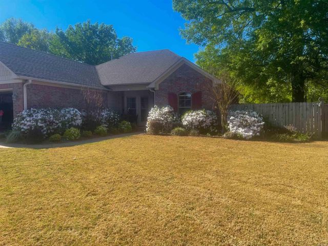 6 Brentwood Drive, Vilonia, AR 72173