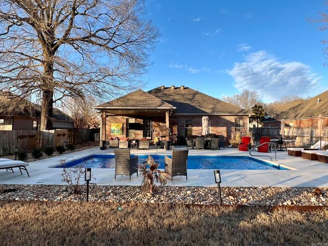 6 Brentwood Drive, Vilonia, AR 72173