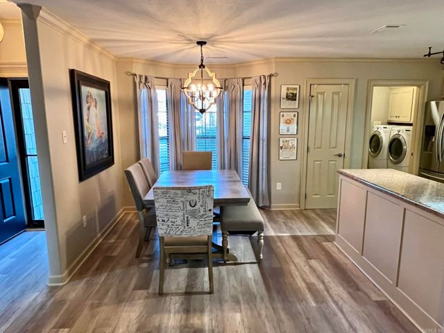 6 Brentwood Drive, Vilonia, AR 72173