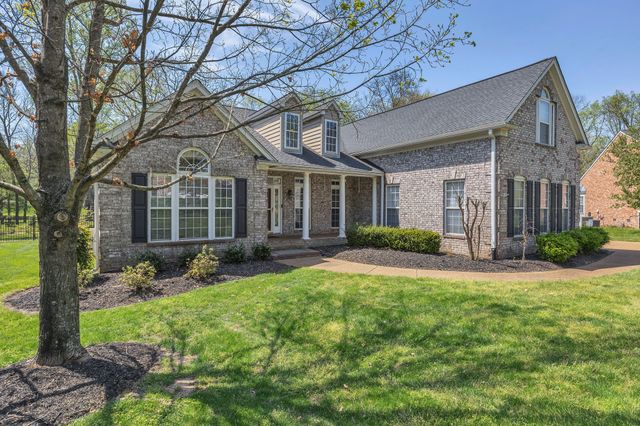 739 Rolling Fork Dr, Brentwood, TN 37027