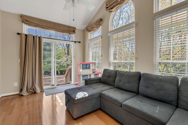 739 Rolling Fork Dr, Brentwood, TN 37027