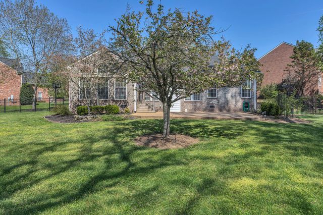 739 Rolling Fork Dr, Brentwood, TN 37027