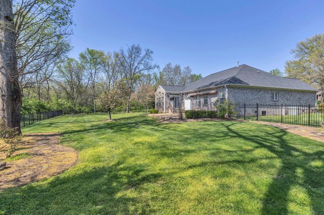 739 Rolling Fork Dr, Brentwood, TN 37027