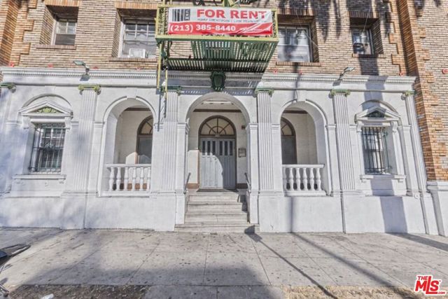 400 S Kenmore Avenue 300, Los Angeles, CA 90020