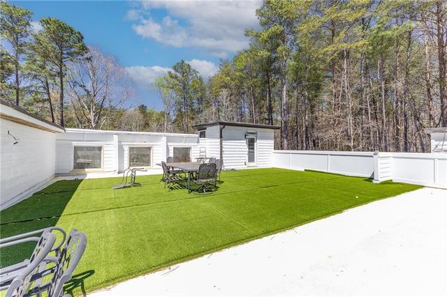 6409 Snelling Mill Road, Flowery Branch, GA 30542