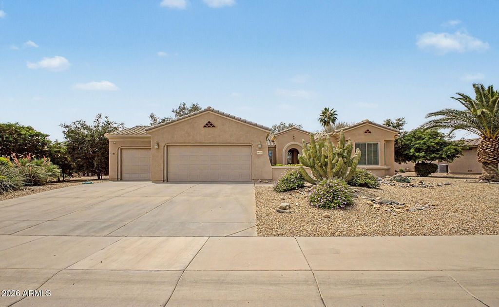 Image 1 of property listing at 16731 W ORACLE RIM Drive, Surprise, AZ 85387