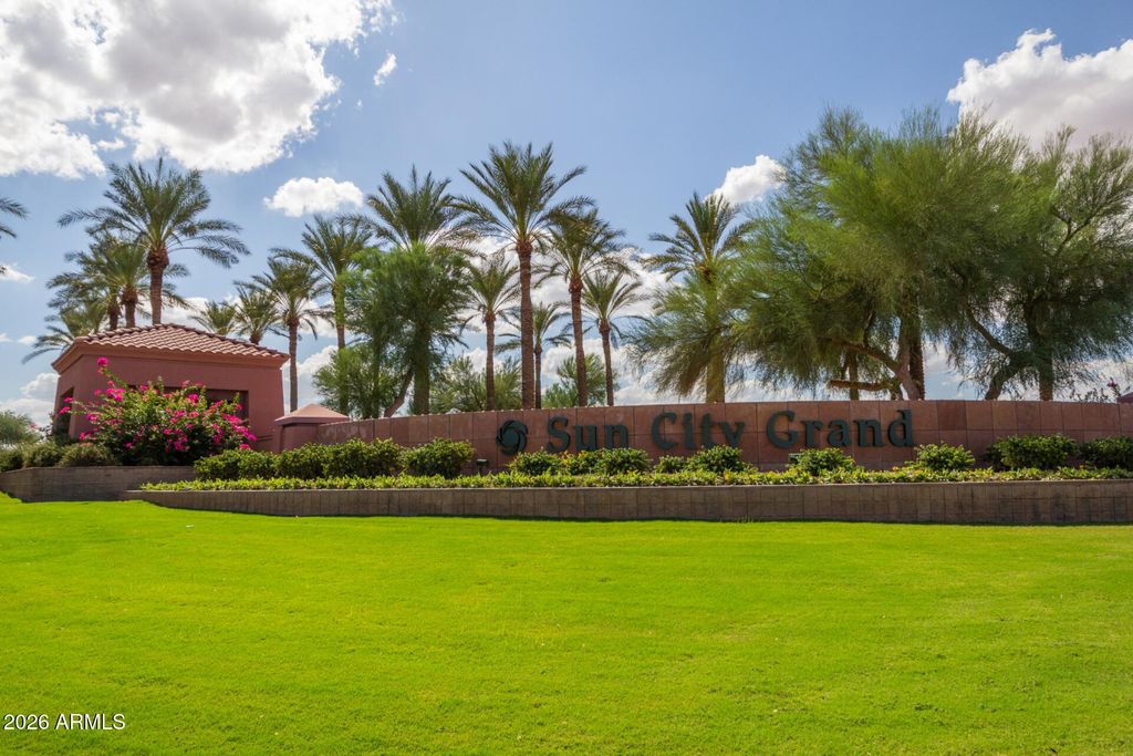 Image 28 of property listing at 16731 W ORACLE RIM Drive, Surprise, AZ 85387