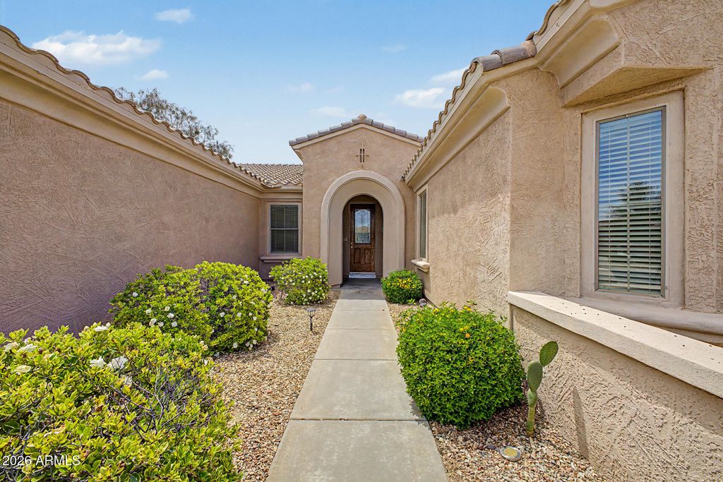 Image 3 of property listing at 16731 W ORACLE RIM Drive, Surprise, AZ 85387