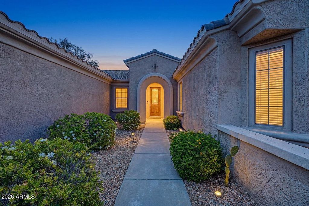 Image 4 of property listing at 16731 W ORACLE RIM Drive, Surprise, AZ 85387
