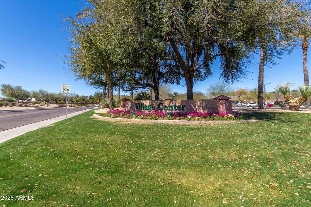 Image 52 of property listing at 16731 W ORACLE RIM Drive, Surprise, AZ 85387