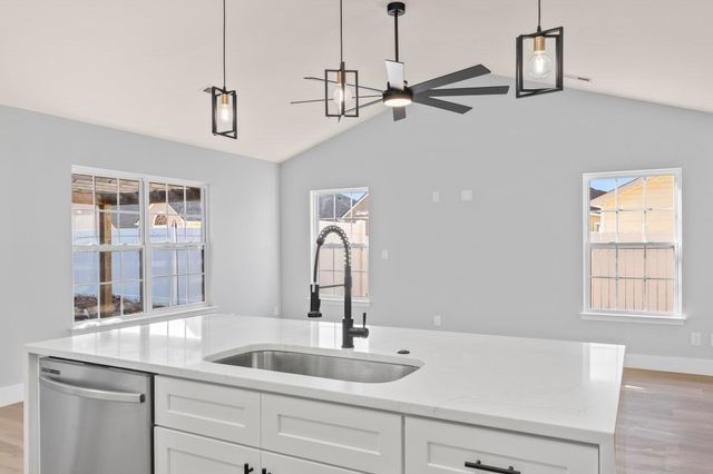 653 Kindred Dr., Myrtle Beach, SC 29588