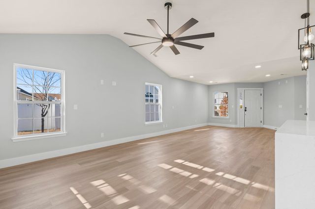 653 Kindred Dr., Myrtle Beach, SC 29588