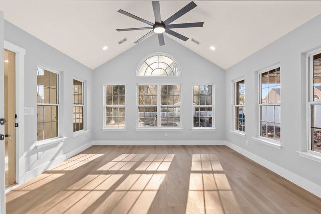 653 Kindred Dr., Myrtle Beach, SC 29588