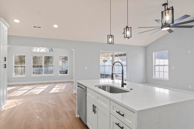 653 Kindred Dr., Myrtle Beach, SC 29588