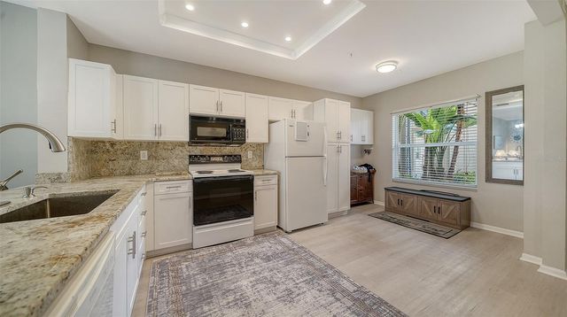 9620 CLUB SOUTH CIRCLE 5107, Sarasota, FL 34238