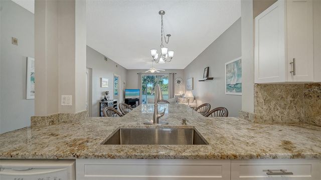 9620 CLUB SOUTH CIRCLE 5107, Sarasota, FL 34238