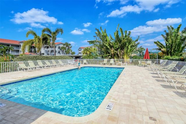 9620 CLUB SOUTH CIRCLE 5107, Sarasota, FL 34238