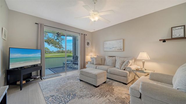 9620 CLUB SOUTH CIRCLE 5107, Sarasota, FL 34238