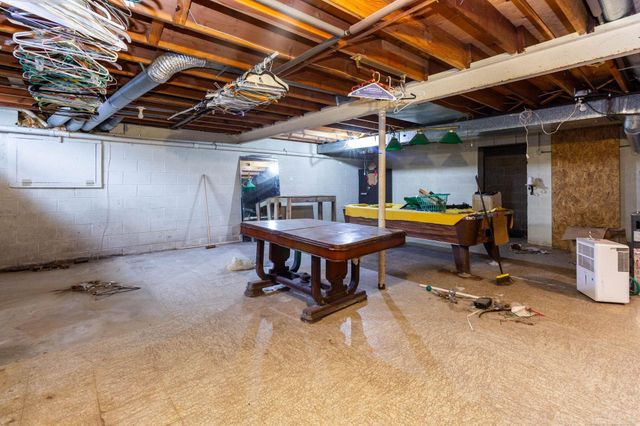 77177 Omo Road, Armada, MI 48005