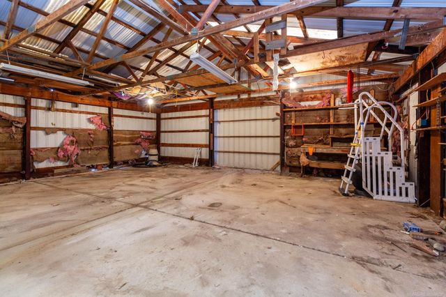 77177 Omo Road, Armada, MI 48005