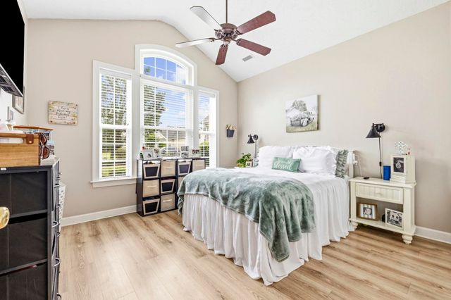 109 Wicklow Dr., Murrells Inlet, SC 29576
