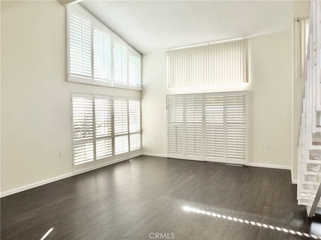 1891 McKinney Way 26B, Seal Beach, CA 90740