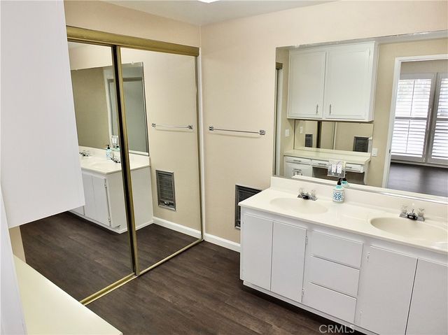 1891 McKinney Way 26B, Seal Beach, CA 90740