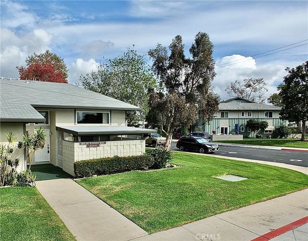 1891 McKinney Way 26B, Seal Beach, CA 90740