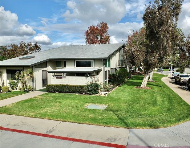 1891 McKinney Way 26B, Seal Beach, CA 90740