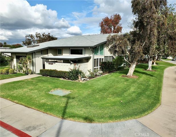 1891 McKinney Way 26B, Seal Beach, CA 90740