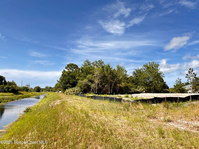 2966 Hester Avenue SE, Palm Bay, FL 32909