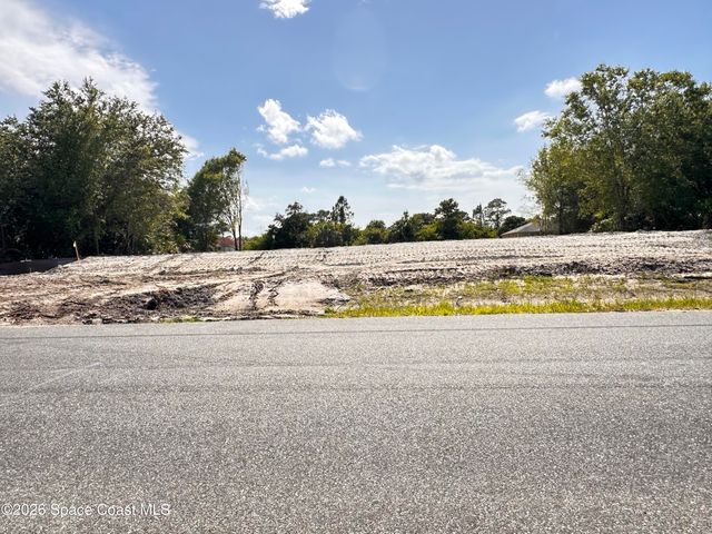 2966 Hester Avenue SE, Palm Bay, FL 32909