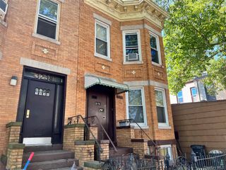 79-36 77 Avenue, Glendale, NY 11385