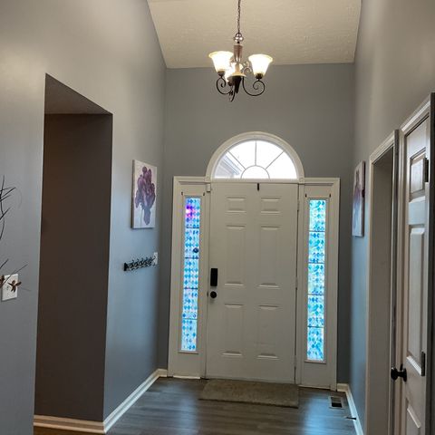 1640 Broad Cir, Clarksville, TN 37042