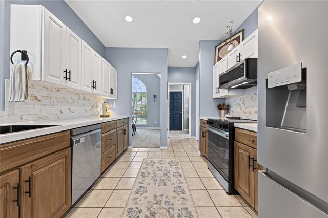 12430 Longfellow Drive, Montgomery, TX 77356