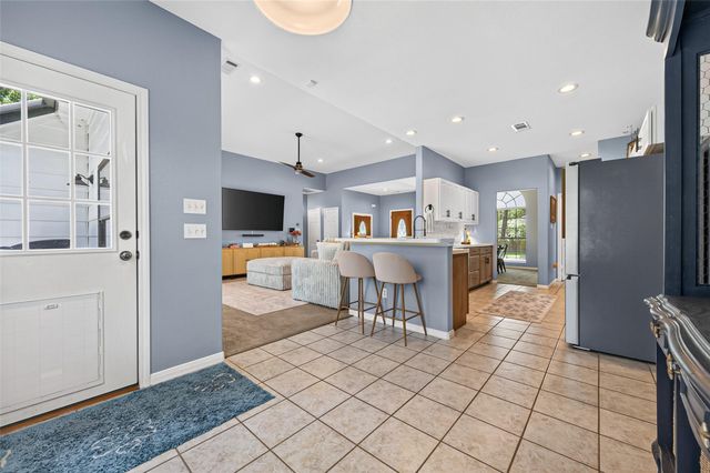 12430 Longfellow Drive, Montgomery, TX 77356