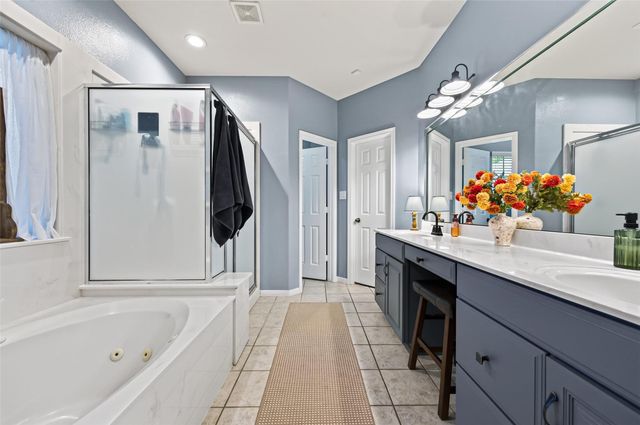 12430 Longfellow Drive, Montgomery, TX 77356