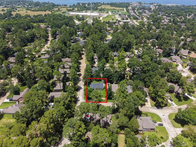 12430 Longfellow Drive, Montgomery, TX 77356