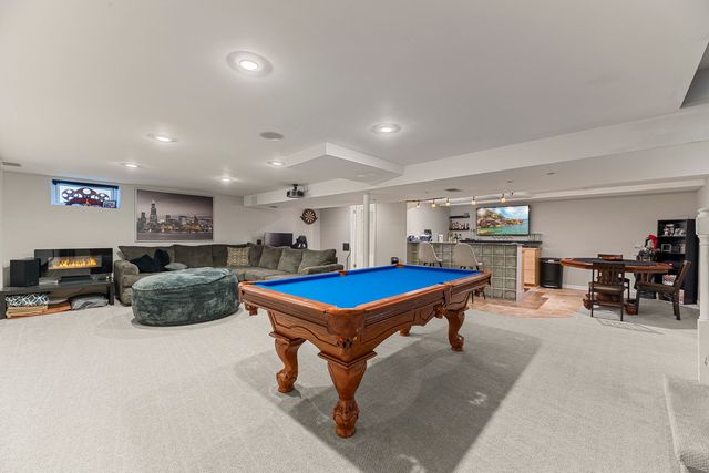 9 N Waverly Place, Mount Prospect, IL 60056