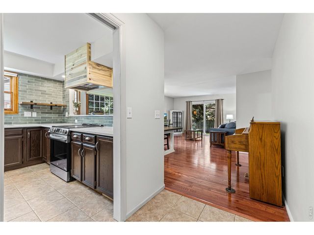 720 Arbor Ave 27, Fort Collins, CO 80526