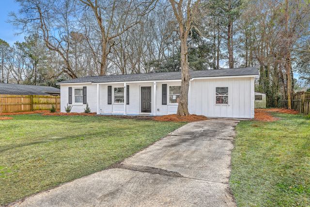 9 Roselle Avenue, Goose Creek, SC 29445