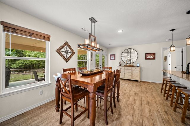 12627 Lodge Drive, Garfield, AR 72732