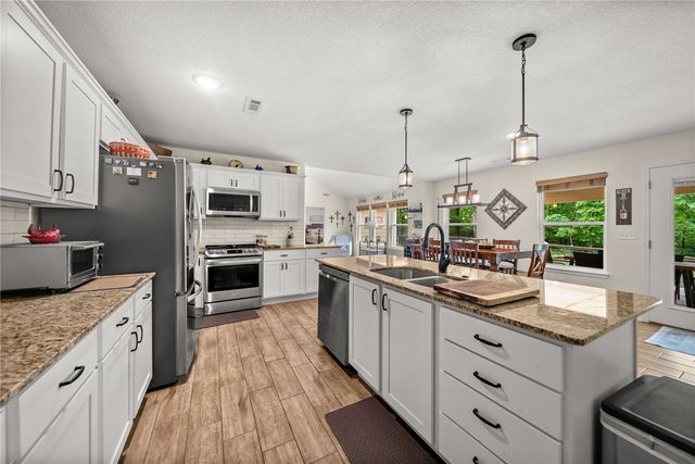 12627 Lodge Drive, Garfield, AR 72732