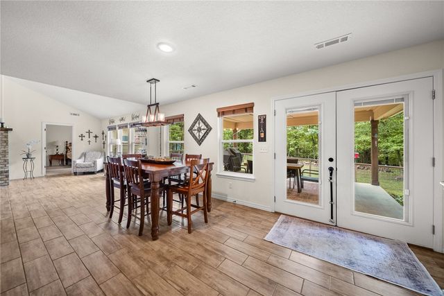 12627 Lodge Drive, Garfield, AR 72732