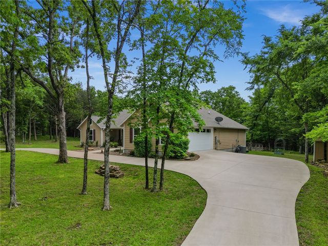 12627 Lodge Drive, Garfield, AR 72732